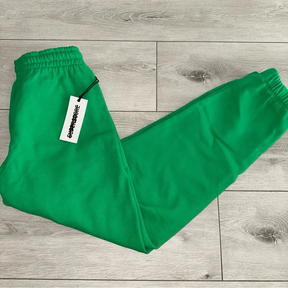 NWT SUPERSCORE Super Green Sweatpants Unisex Medium M